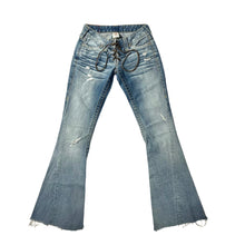 Load image into Gallery viewer, True Religion Flare Jeans
