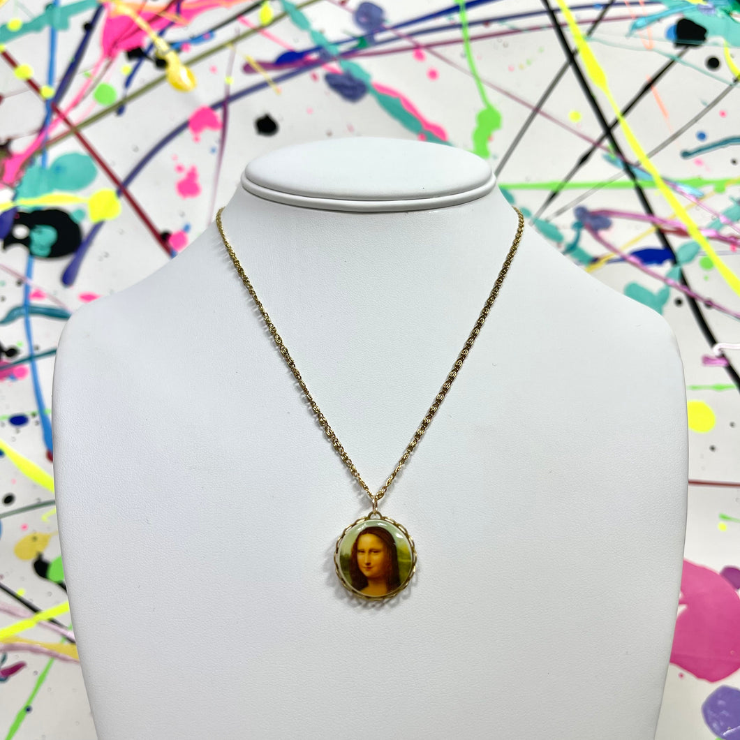 Mona Lisa Necklace